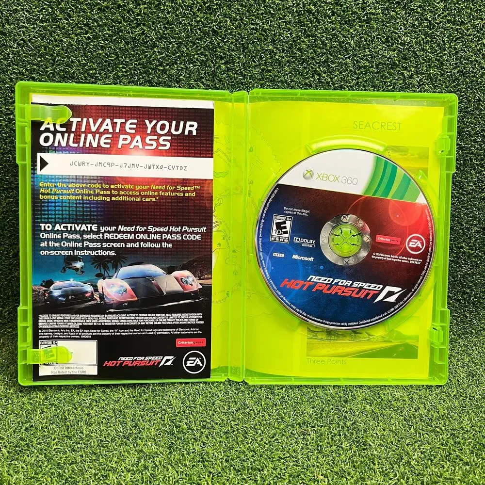Need For Speed: Hot Pursuit (Microsoft Xbox 360, 2010) Complete